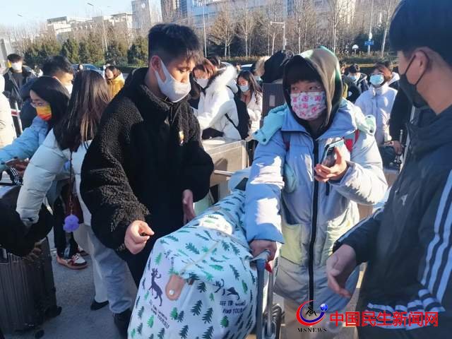 新學(xué)期，奔向新征程！青島恒星科技學(xué)院學(xué)子正式開(kāi)學(xué)