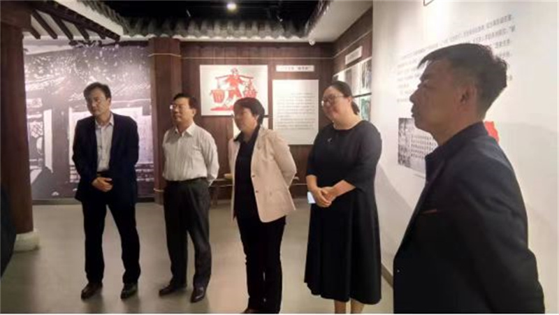 青島萊西強化家風(fēng)建設(shè) 助力年輕干部系好廉潔從政“第一?？圩印? title=