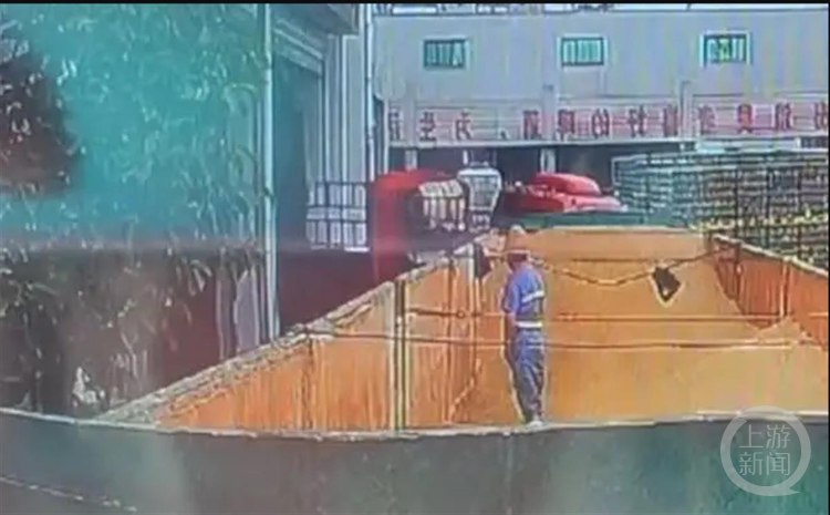 一泡尿差點(diǎn)“尿倒”青島啤酒？三廠“小便門(mén)”產(chǎn)生4大疑問(wèn)